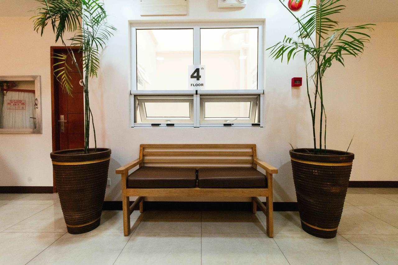 Reddoorz Premium @ Sampaloc Makati Hotel Makati City Екстериор снимка