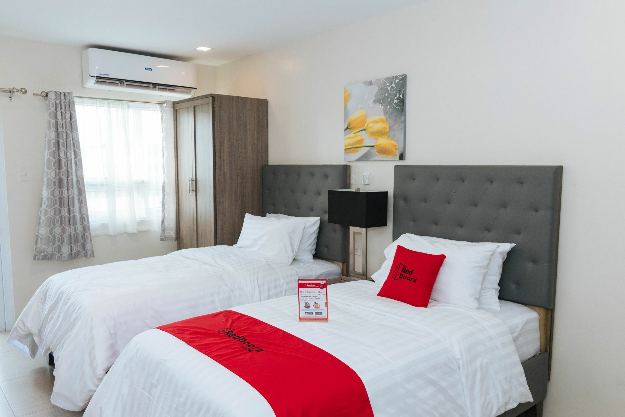 Reddoorz Premium @ Sampaloc Makati Hotel Makati City Екстериор снимка