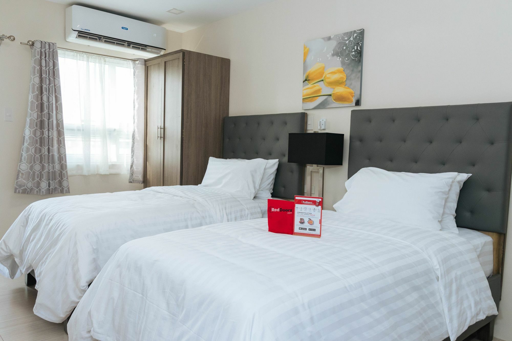 Reddoorz Premium @ Sampaloc Makati Hotel Makati City Екстериор снимка